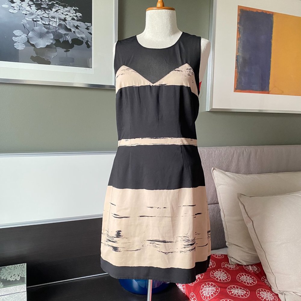 ❤️ Yaya Nom de Plume Sleeveless Sheer Back Dress Urban Outfitters MEDIUM  - E
